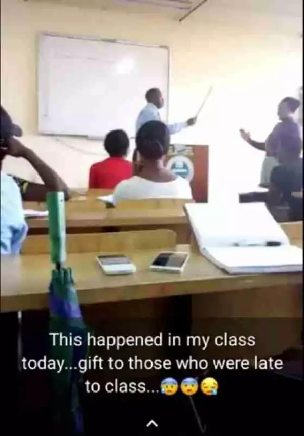 Na Wa O! See What UNILAG Lecturer Was Spotted Doing To His Students (Photo)